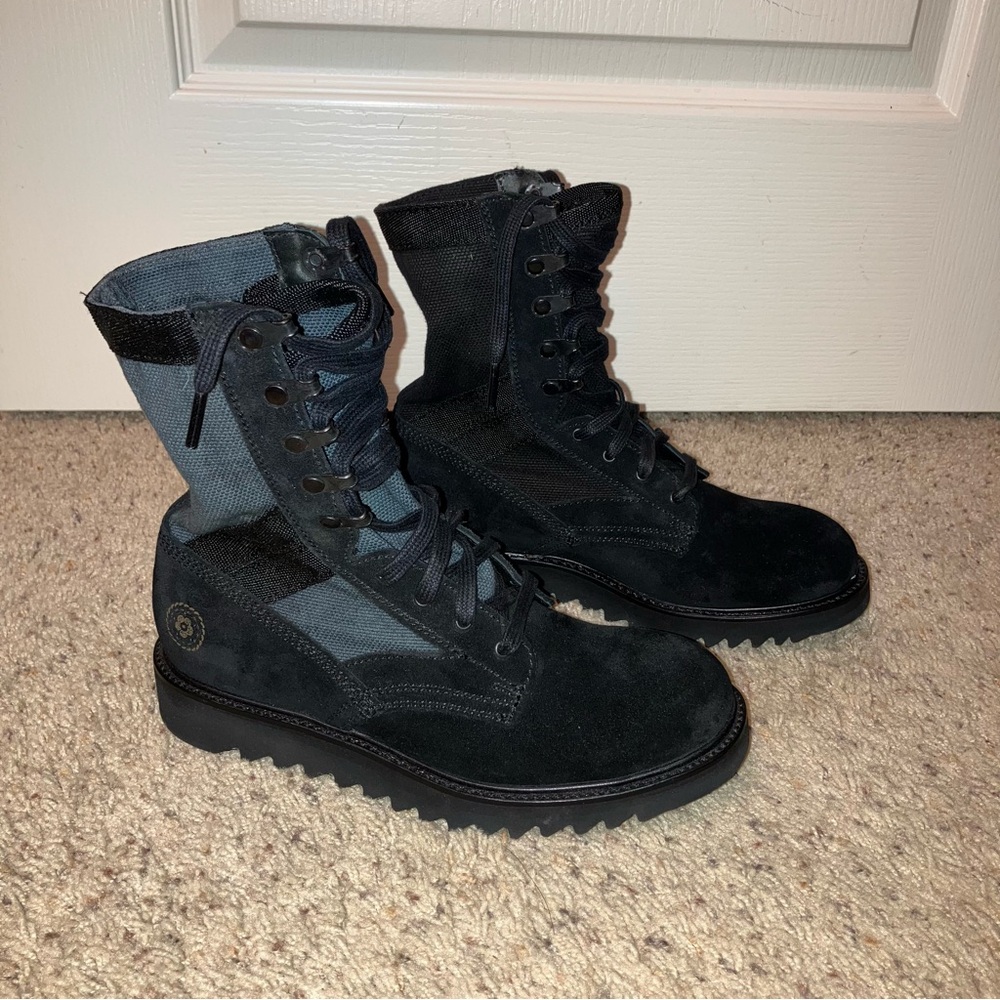 RANCH ROAD Combat Boots RARE ORIGINAL MISMATCH Black / Gray - Sz 7 D New!